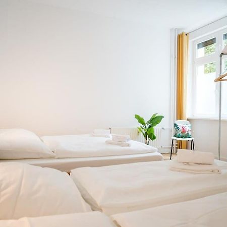 Spacious 3Br Plus Ac Self Check-In Street Parking Berlin Extérieur photo