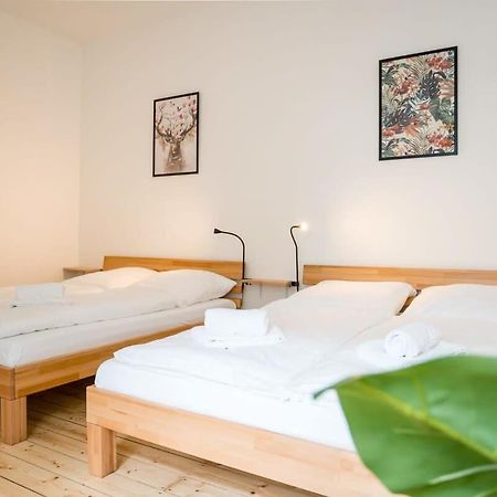 Spacious 3Br Plus Ac Self Check-In Street Parking Berlin Extérieur photo