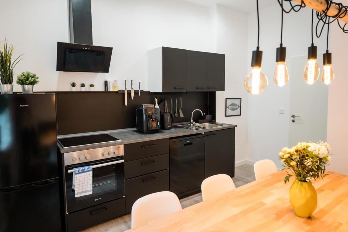 Spacious 3Br Plus Ac Self Check-In Street Parking Berlin Extérieur photo