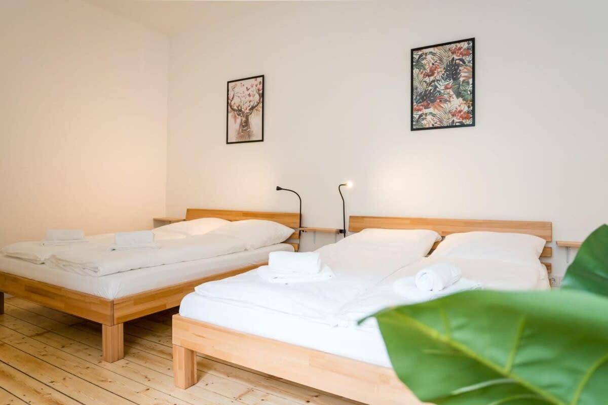 Spacious 3Br Plus Ac Self Check-In Street Parking Berlin Extérieur photo
